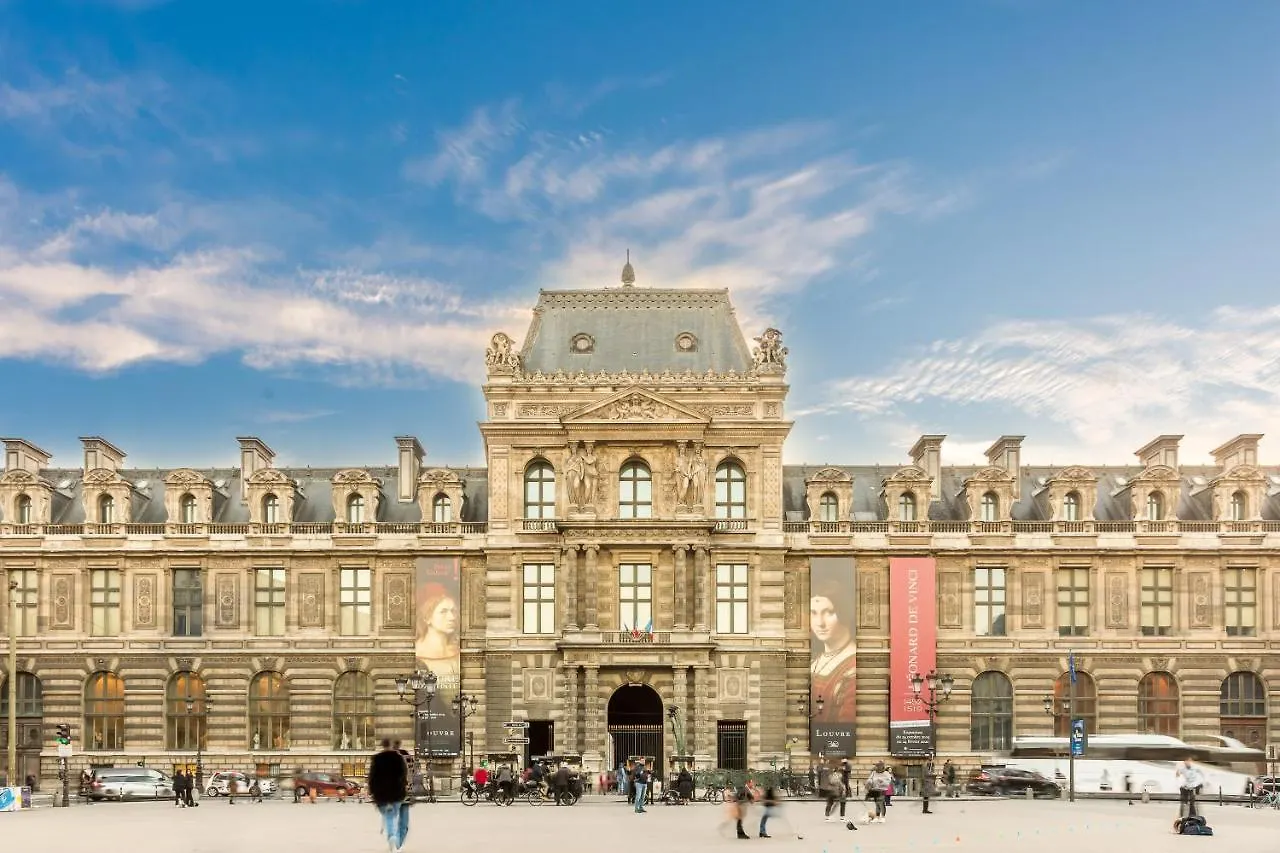 Merveil Signature - Valois - Louvre View Paris Frankrig